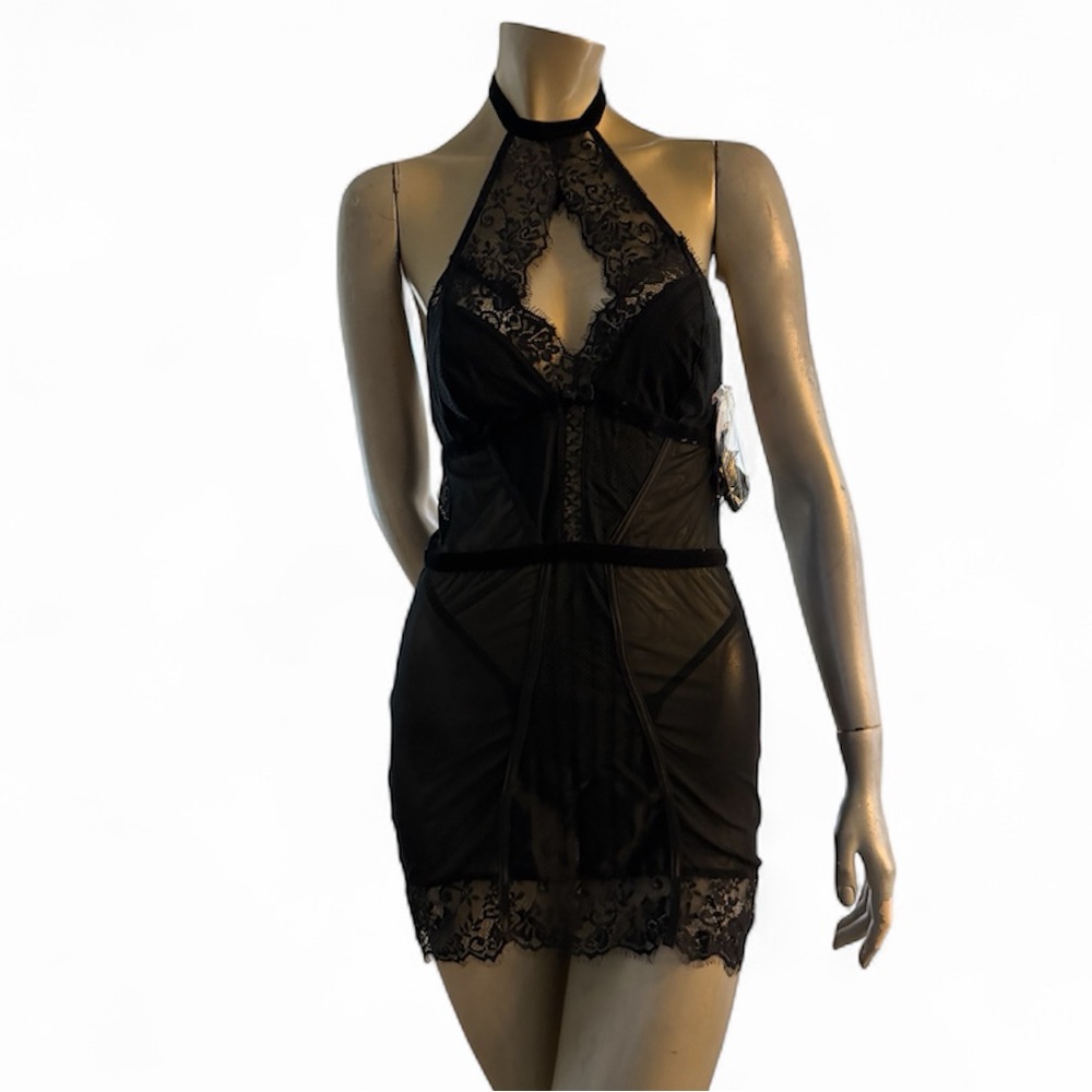 I Collection Velvet & Lace Garter Chemise- NWT- Medium